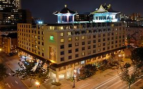 Holiday Inn Express Montreal Centre Ville